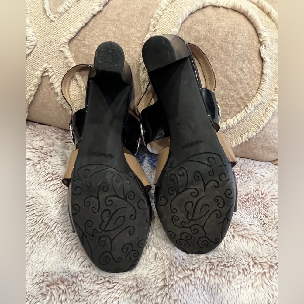Brighton Women’s Heals, Size 8.5 - Picture 6 of 10